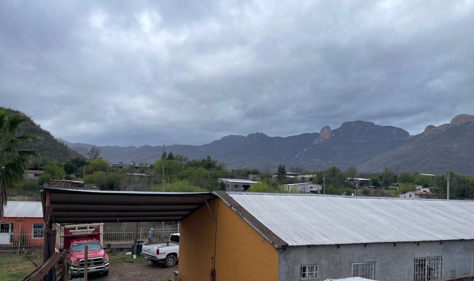 CEPC mantiene alerta amarilla preventiva por lluvias para domingo y lunes