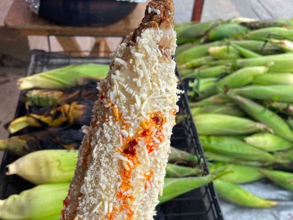 Prohíben venta de elotes enteros durante festejos patrios en Cuernavaca