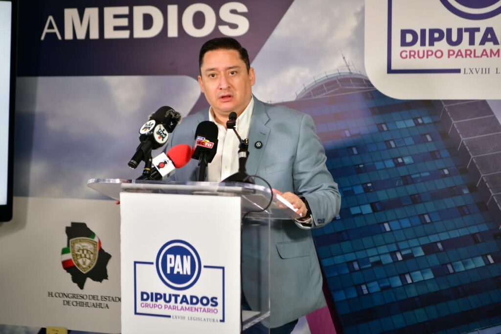 IEE quiere cambiar reglas de paridad; pediremos que su presidenta comparezca y explique: Alfredo Chávez